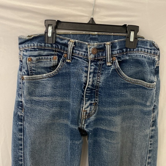 Levi's Vintage 505 Straight Leg Regular Fit High Rise Jeans 32/30 - Picture 2 of 8